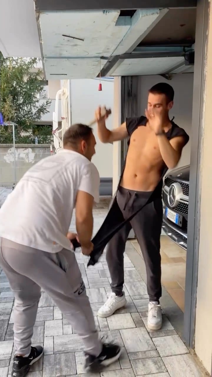 Post 5 by Mattia Ferrari on Instagram (video)