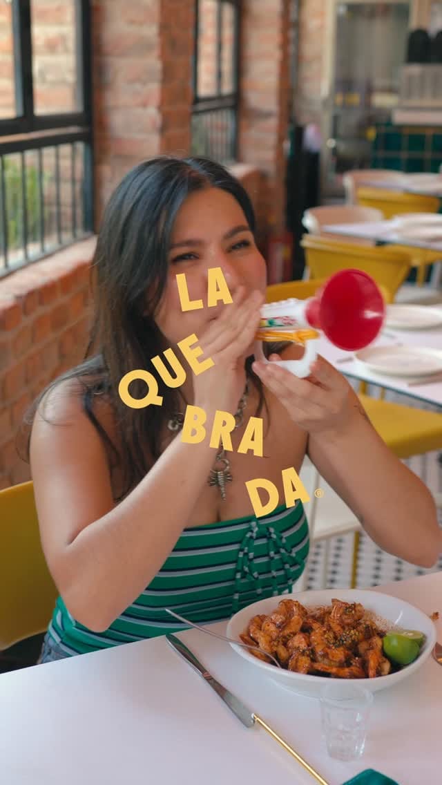 Post 10 by LA QUEBRADA on Instagram (video)