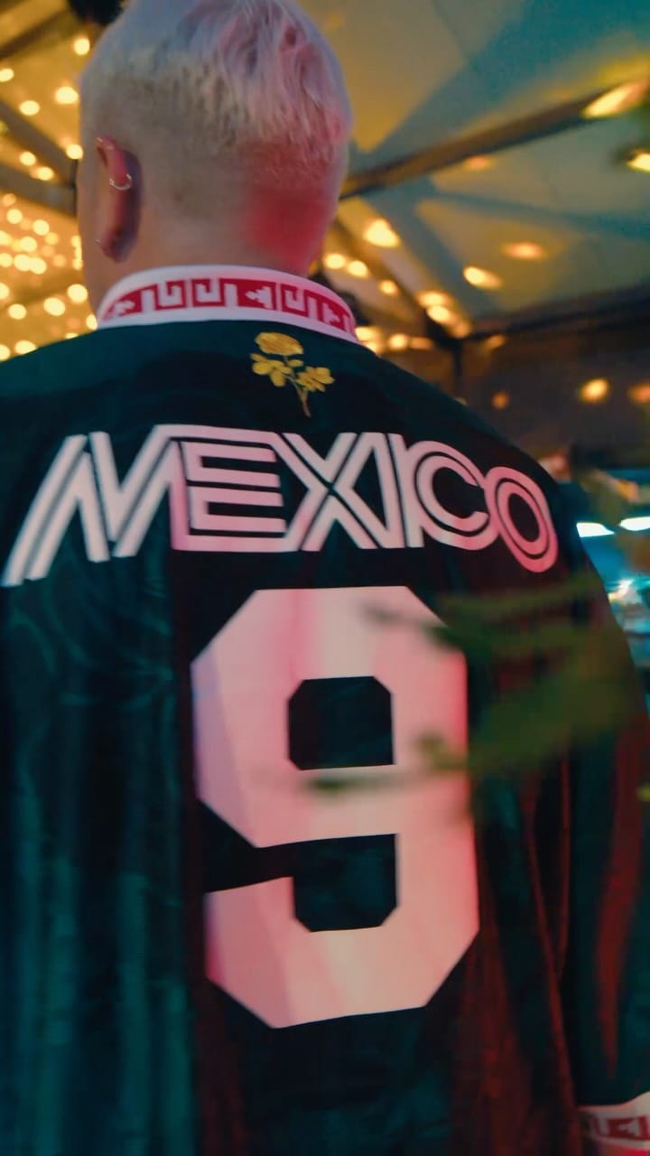 Post 2 by LA QUEBRADA on Instagram (video)