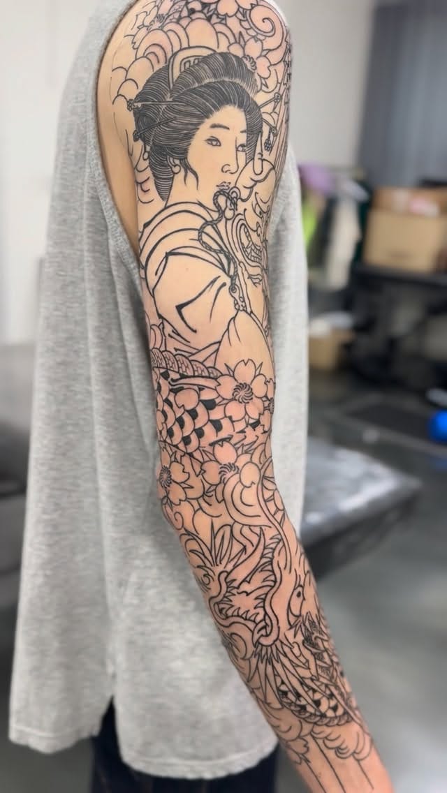 Post 5 by 천안타투/이레즈미.tattoo.타투.문신 on Instagram (video)