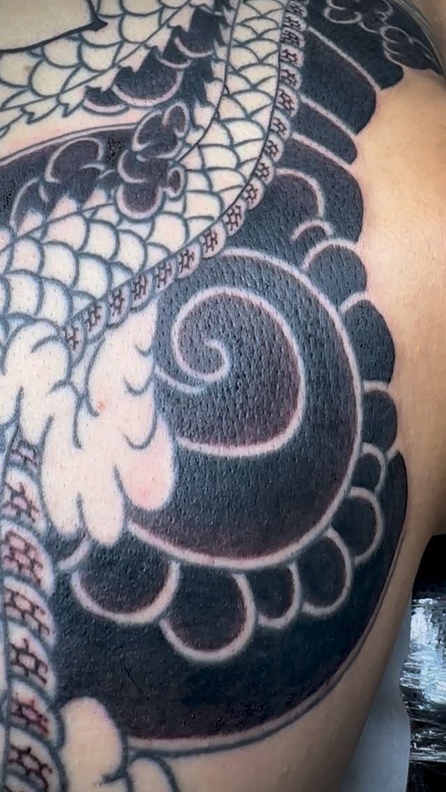 Post 3 by 천안타투/이레즈미.tattoo.타투.문신 on Instagram (video)