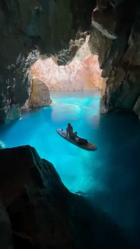 Post 9 by Alessandro Guidi 🏝️Sardinia on Instagram (video)