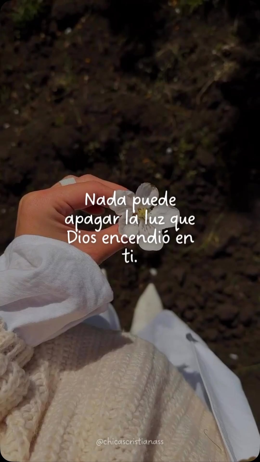 Post 5 by 👑💞Chicas Cristianas💞📖👒 on Instagram (video)