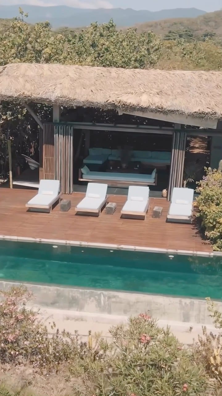 Post 10 by Casa Orgullosa on Instagram (video)