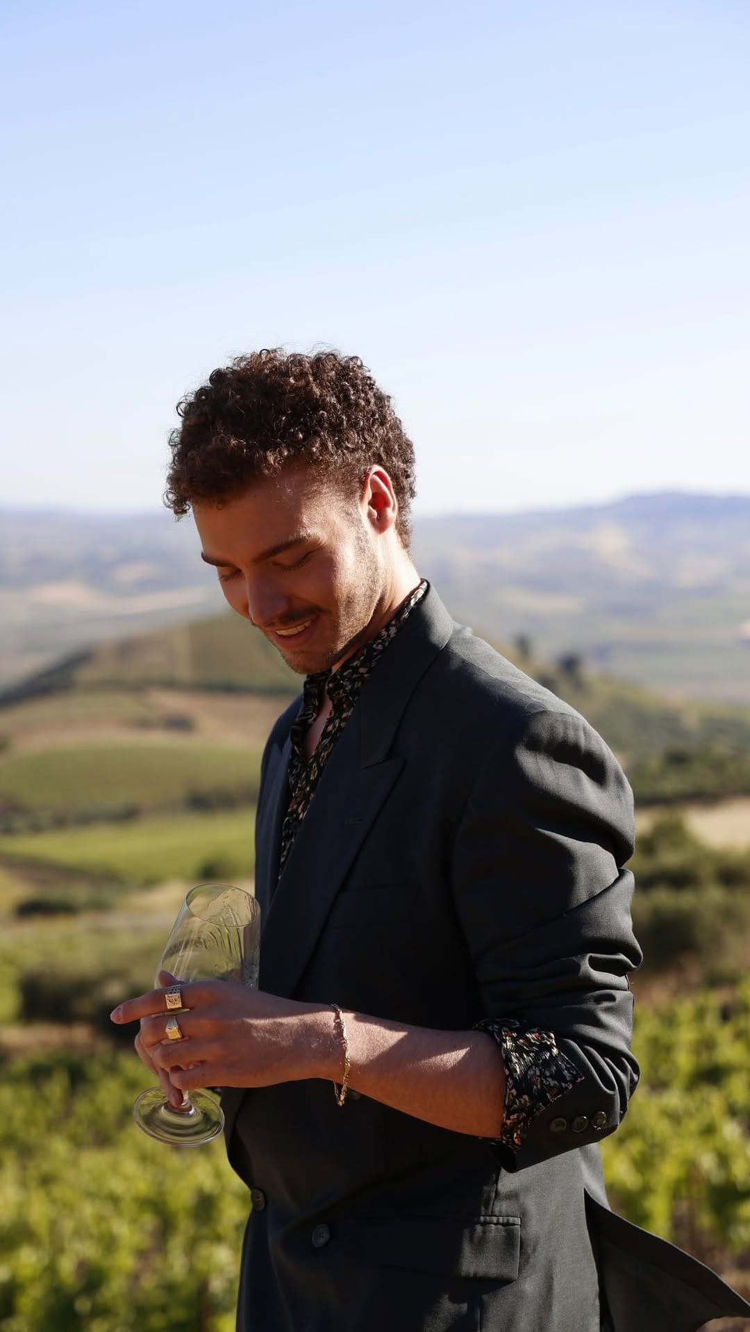 Post 10 by Andrea Bassini on Instagram (video)
