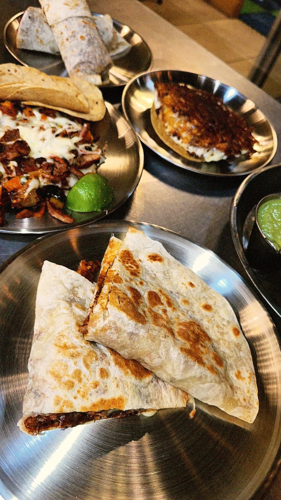 Post 3 by Taqueria LA TOSKA®️ on Instagram (video)
