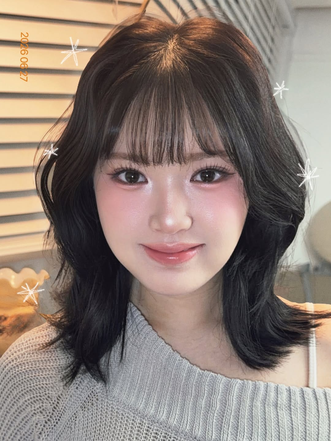 Post 3 by 데이린 메이크업 daylean makeup | 홍대 메이크업 클래스 韓国メイク on Instagram (image)