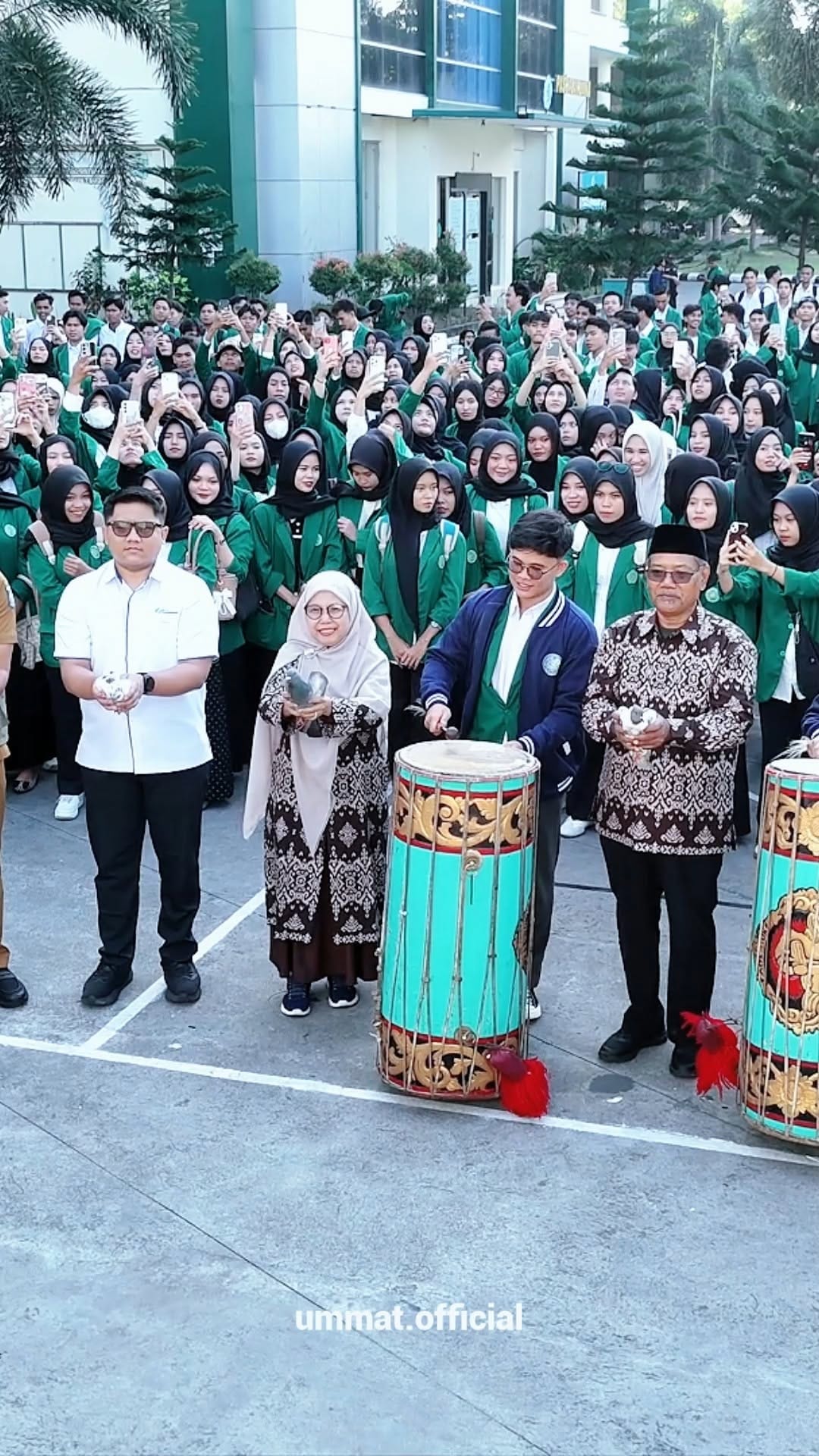 Post 6 by Universitas Muhammadiyah Mataram on Instagram (video)