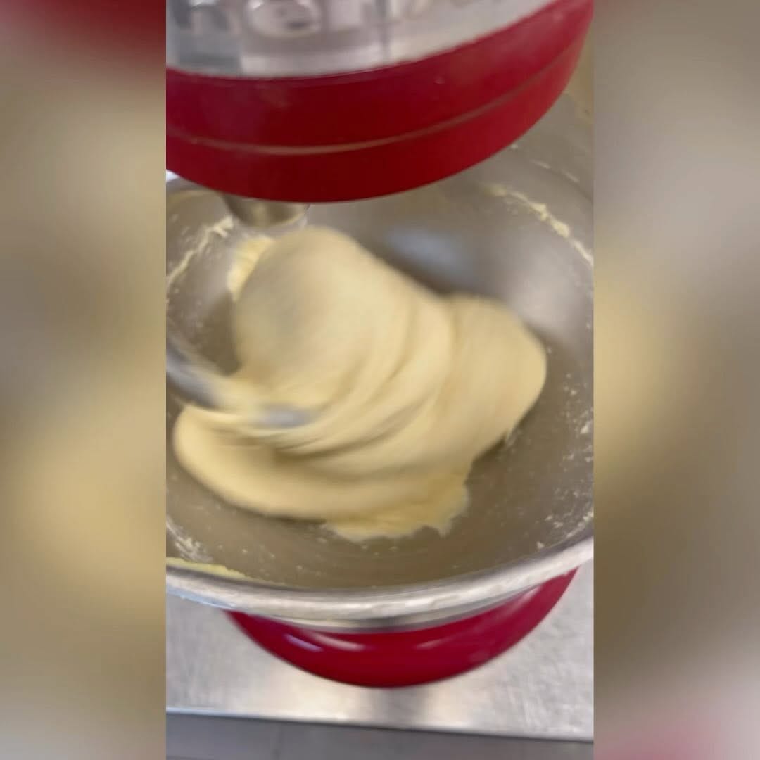 Post 4 by Ali Özgün on Instagram (video)