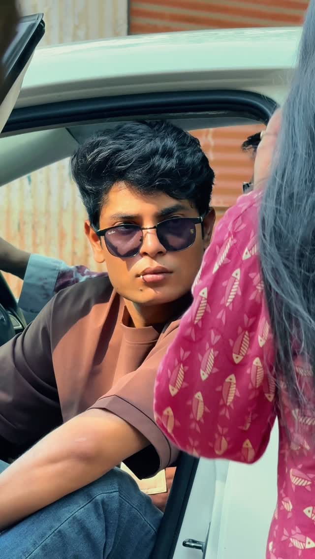 Post 6 by UNNATI SHRIVAS🔥💫 on Instagram (video)