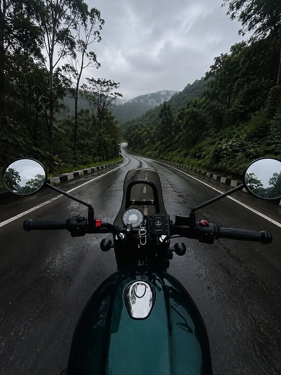 Post 6 by RIDERS KERALA(RK) on Instagram (image)