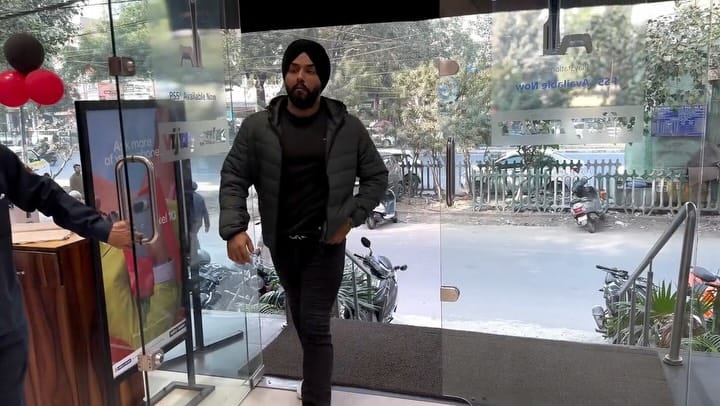 Post 10 by Harman Singh on Instagram (video)