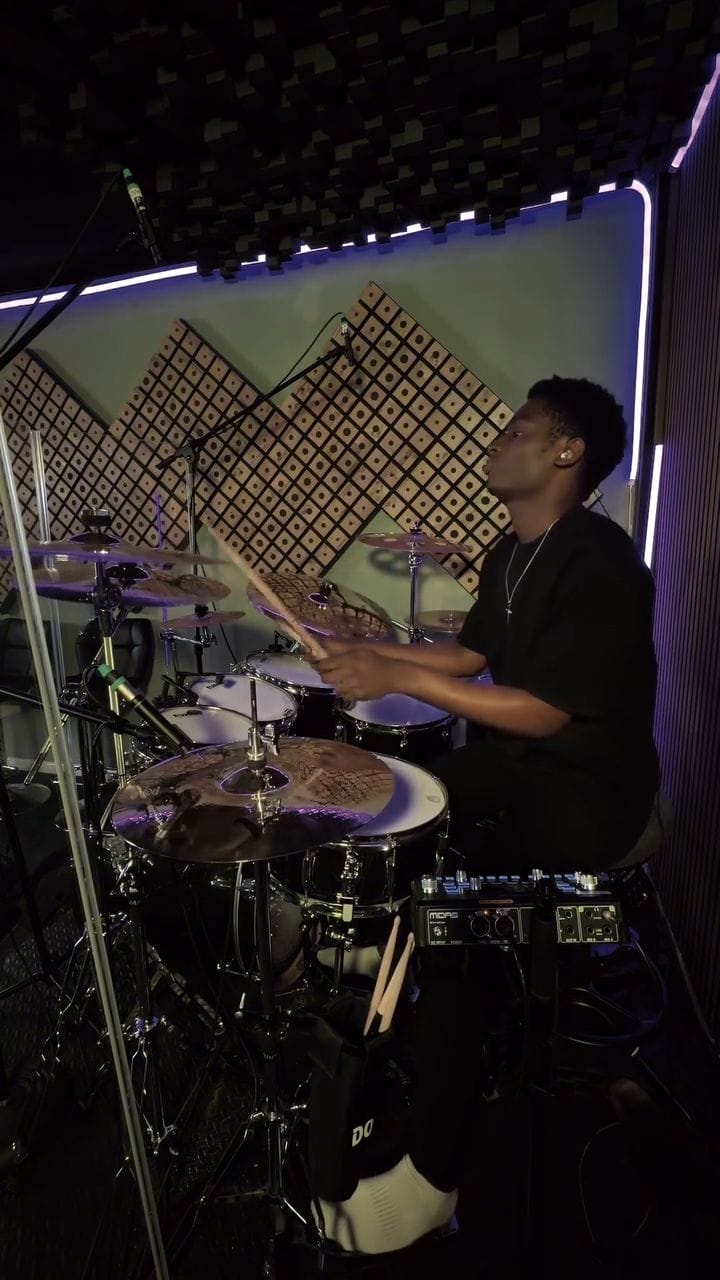 Post 1 by Benjamin Amobeda on Instagram (video)