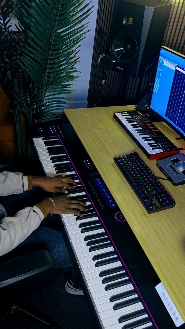 Post 10 by Benjamin Amobeda on Instagram (video)