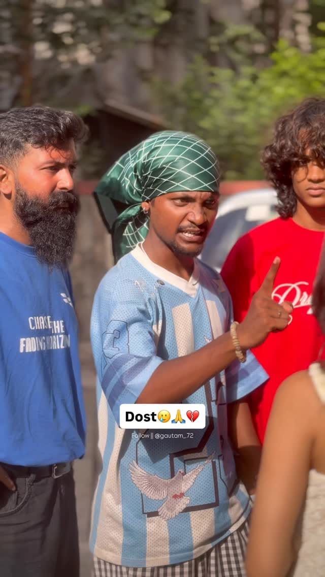 Post 6 by गौतम on Instagram (video)