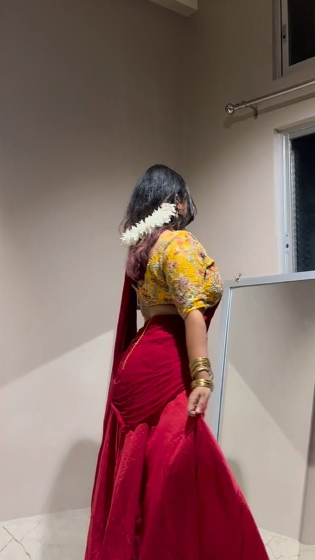 Post 3 by Prerona Roy on Instagram (video)