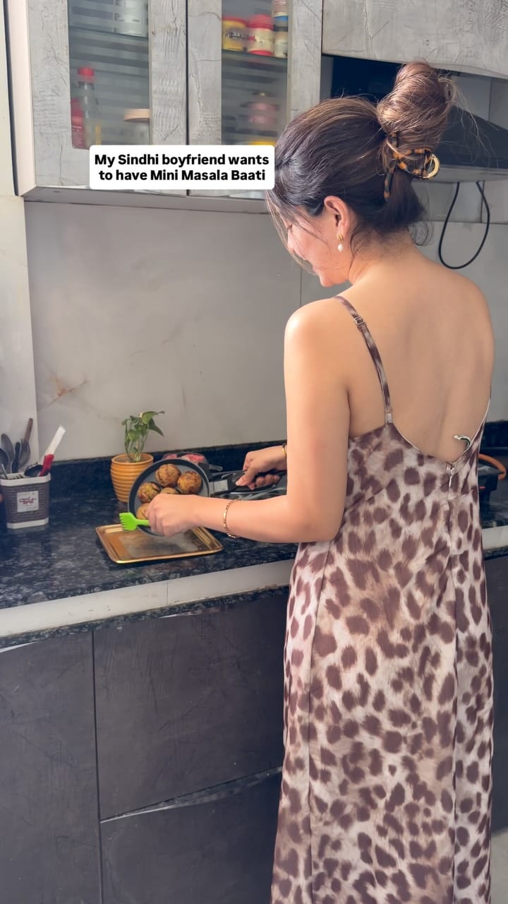 Post 2 by Bhagyashri daryani on Instagram (video)