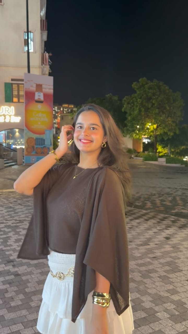 Post 7 by Gauri Bhasin on Instagram (video)