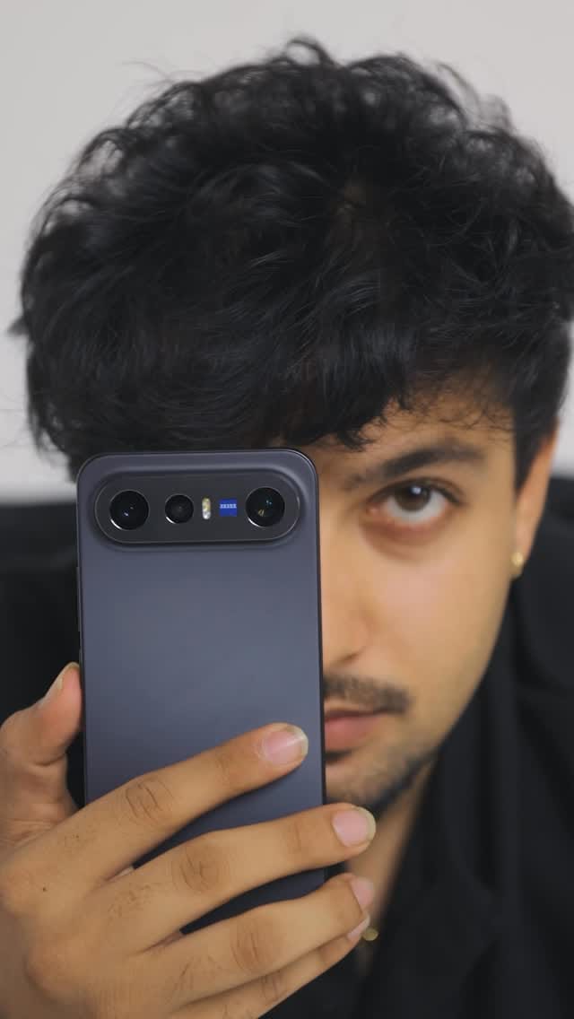 Post 4 by Parth Majiwala on Instagram (video)