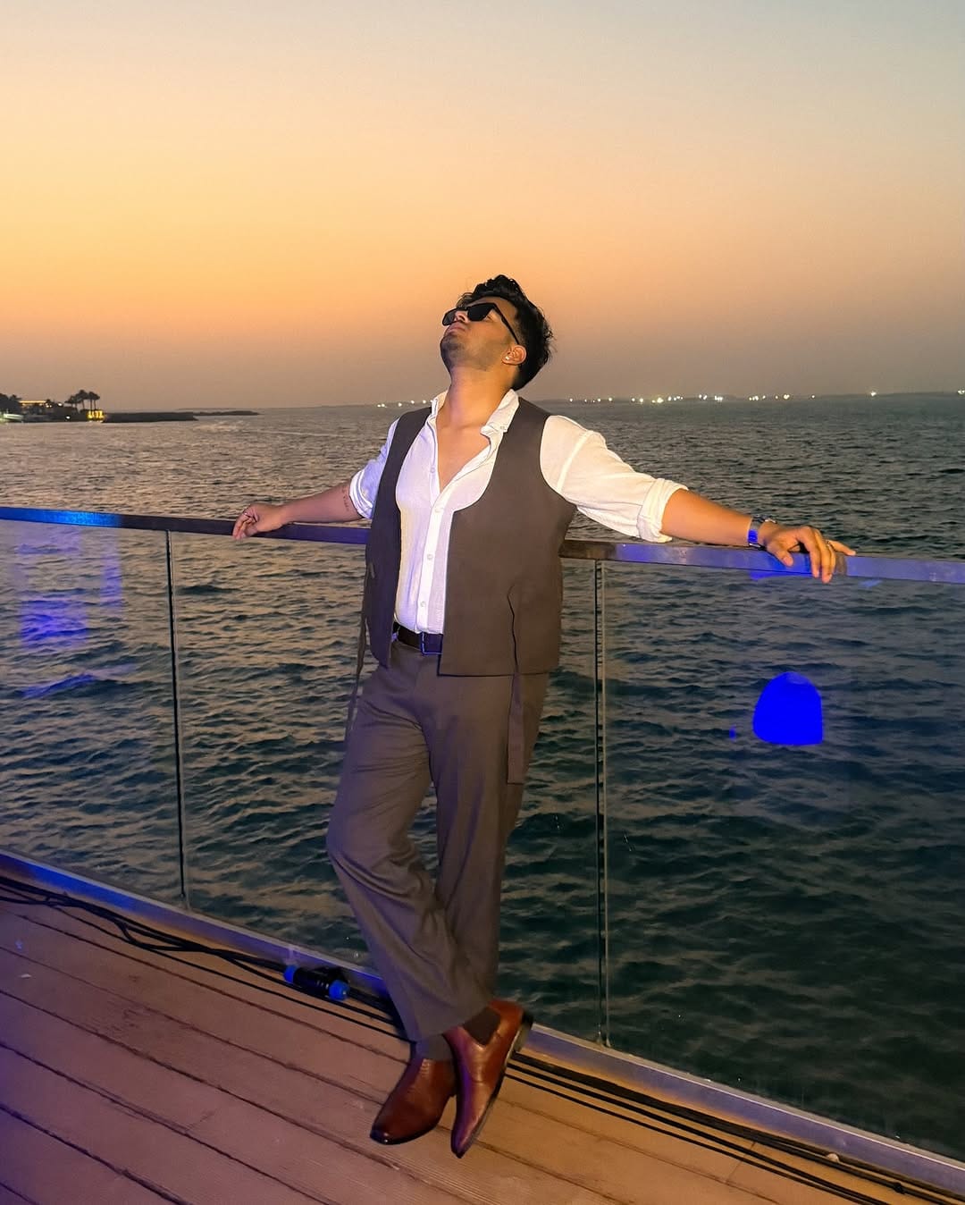 Post 8 by Vinay Pal | Men’s Fashion & LifeStyle on Instagram (carousel)