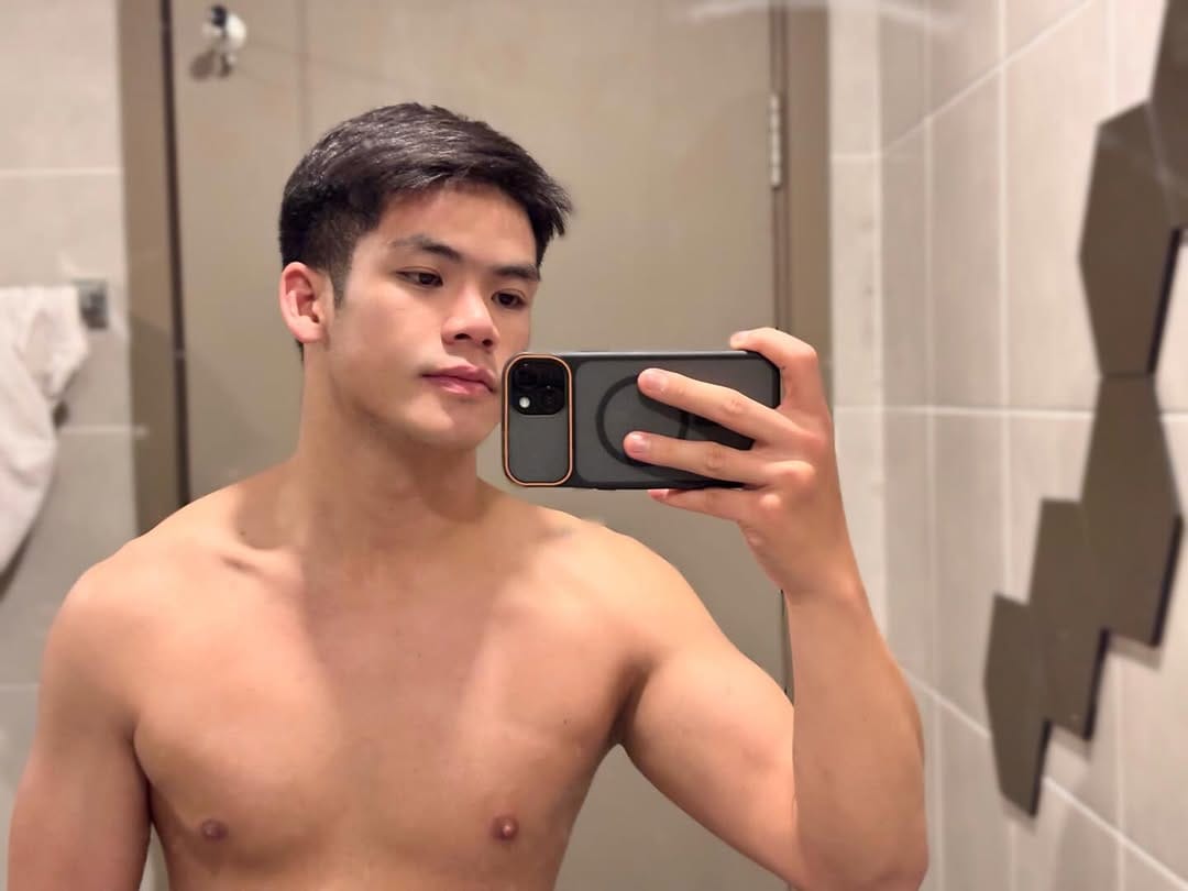Post 5 by SongKarn Sittisak on Instagram (image)