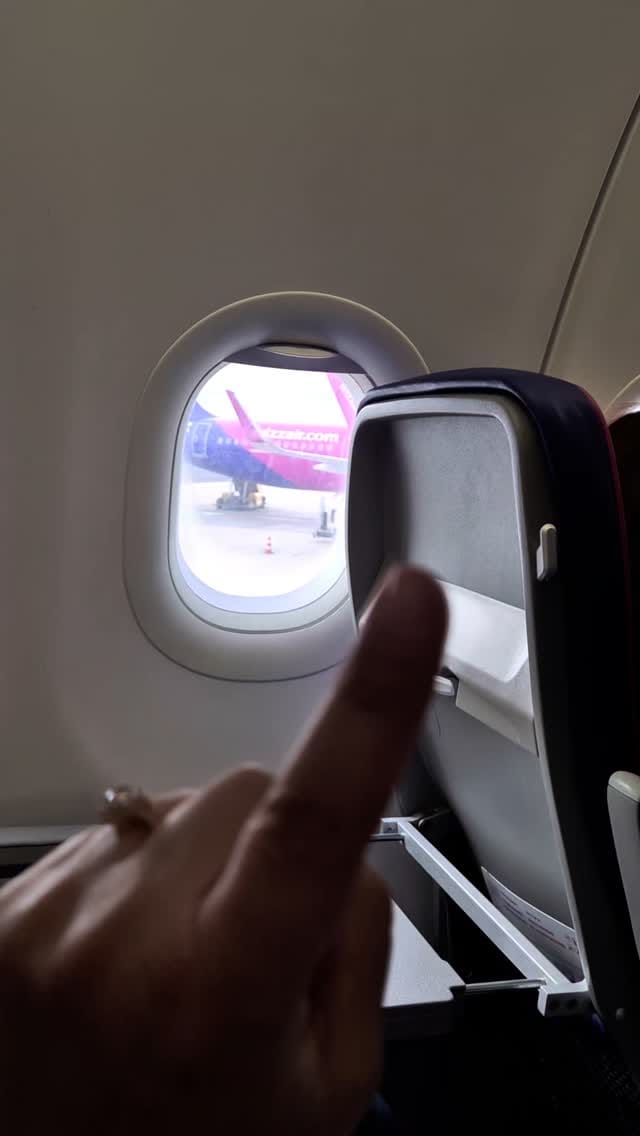 Post 6 by Özge Atak on Instagram (video)