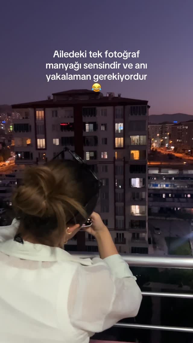 Post 3 by Lezzetloji on Instagram (video)