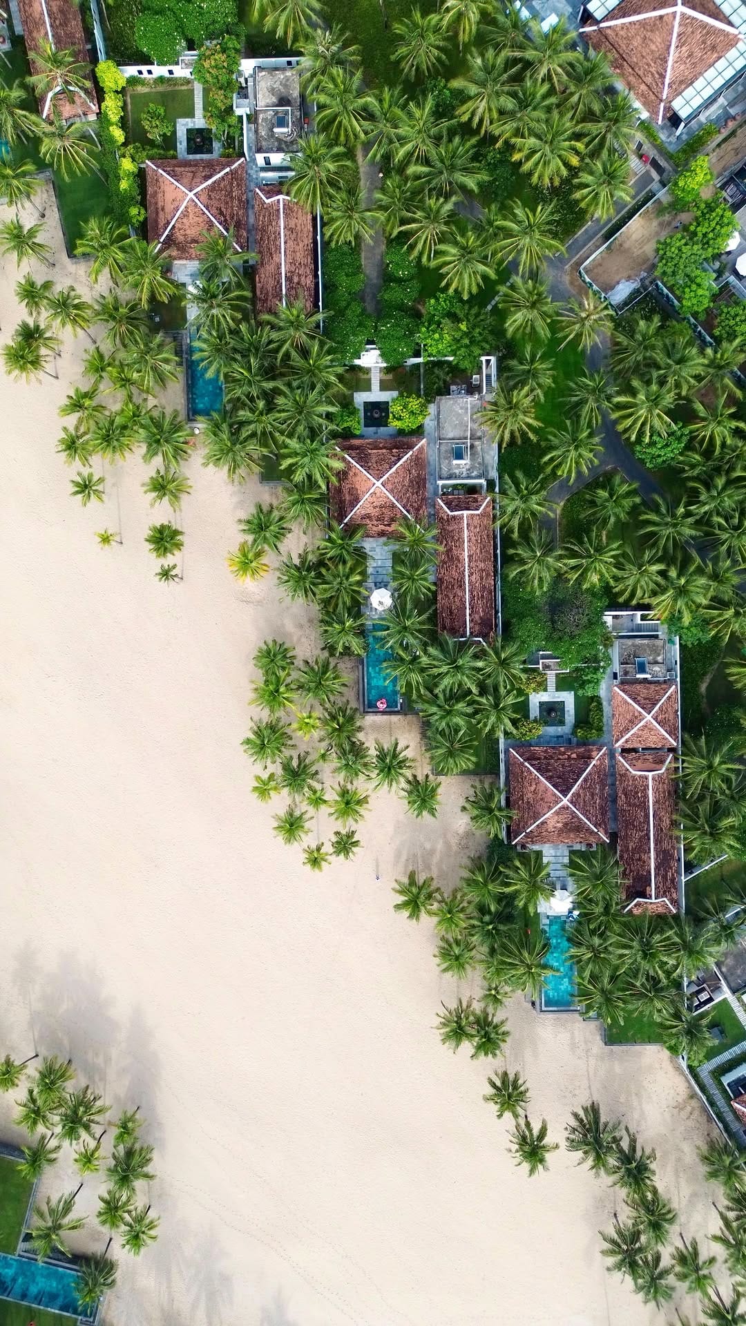 Post 8 by Anchit & Surabhi on Instagram (video)