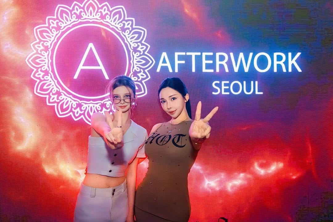 Post 3 by Afterworkseoul on Instagram (carousel)