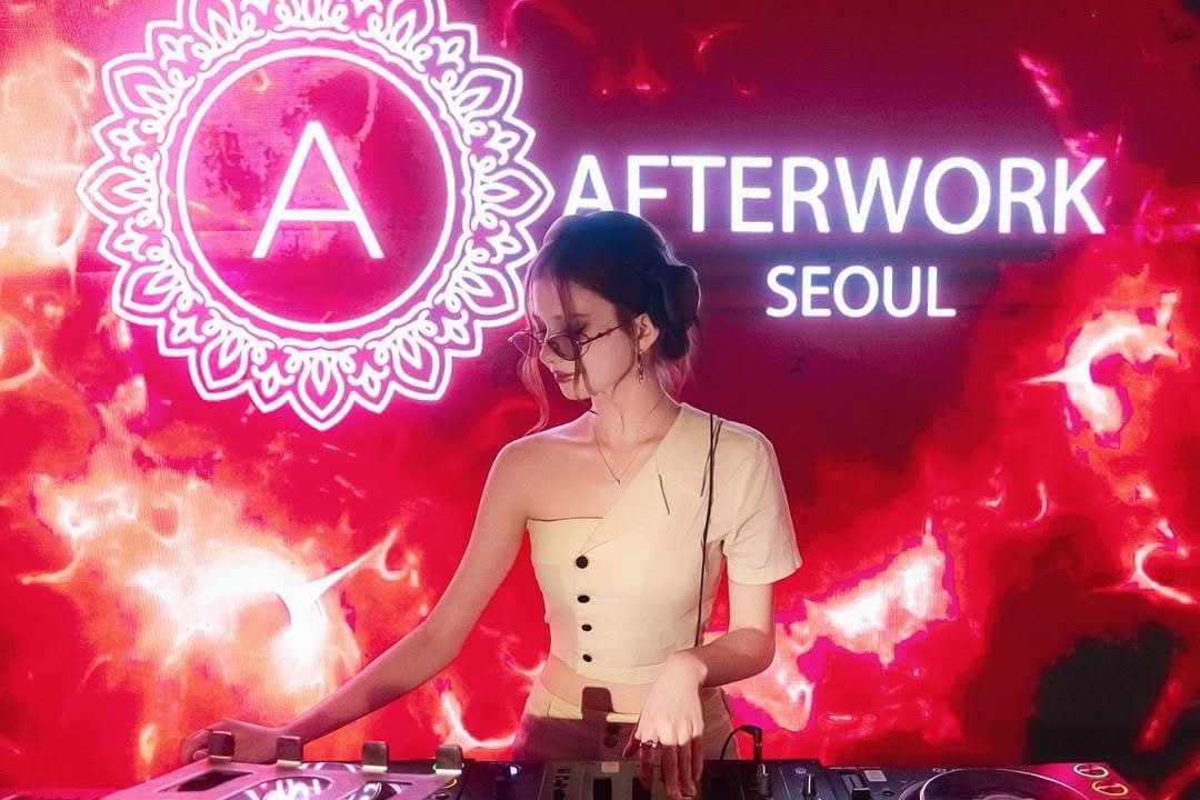 Post 9 by Afterworkseoul on Instagram (carousel)