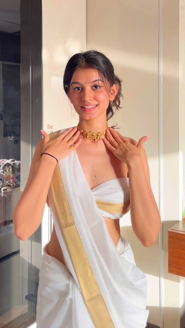 Post 9 by Niki Lalwani on Instagram (video)