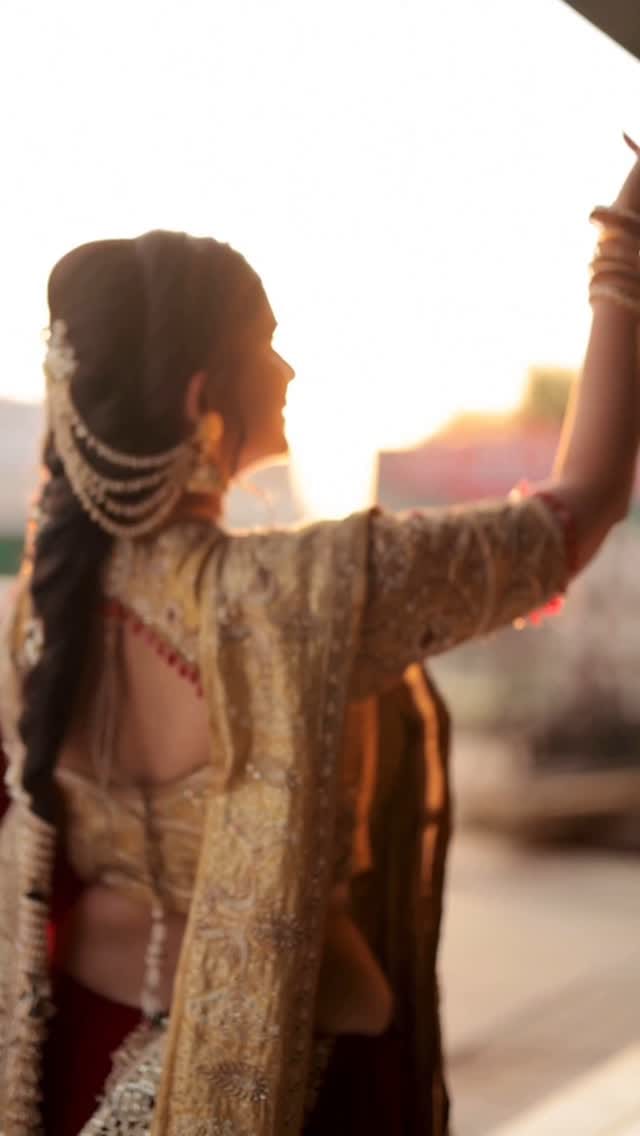 Post 10 by BRIDAL MAKEUP ARTIST VADODARA | HAIRSTYLIST on Instagram (video)