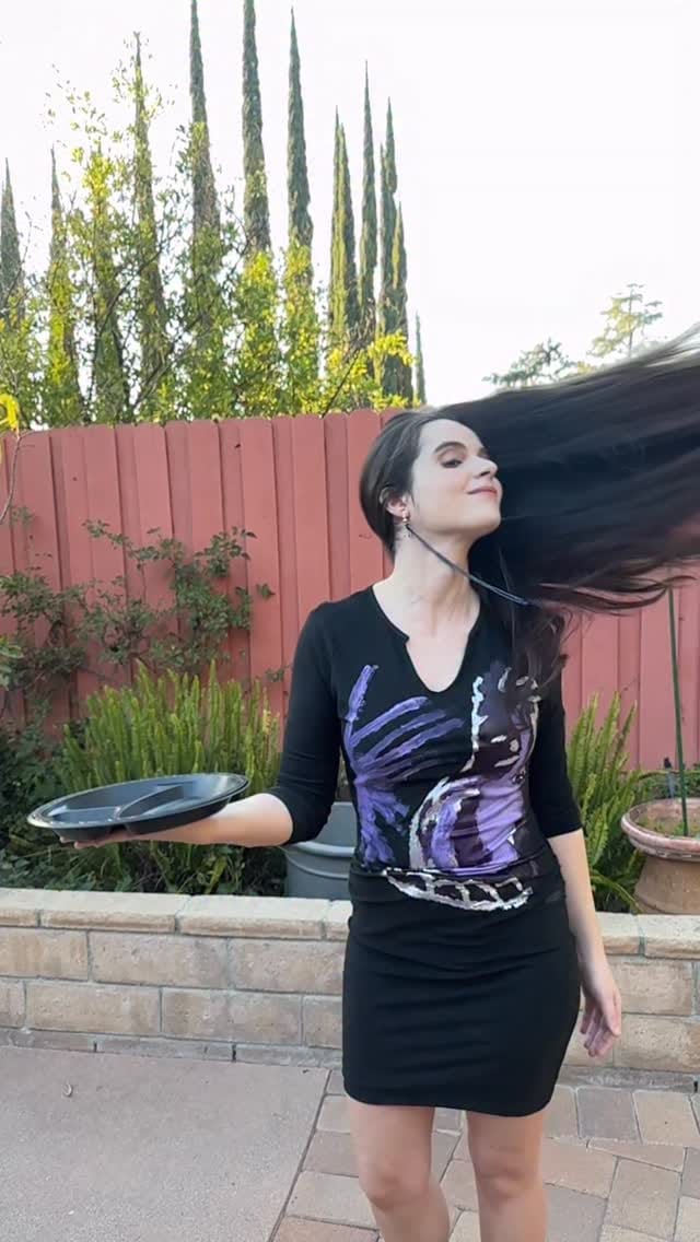 Post 8 by Vanessa Marano on Instagram (video)