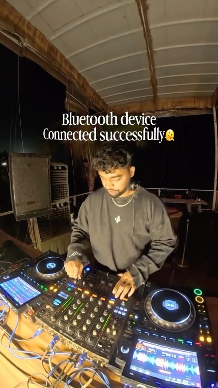 Post 3 by XNO • ABHISHEK DESAI ⛩️ on Instagram (video)