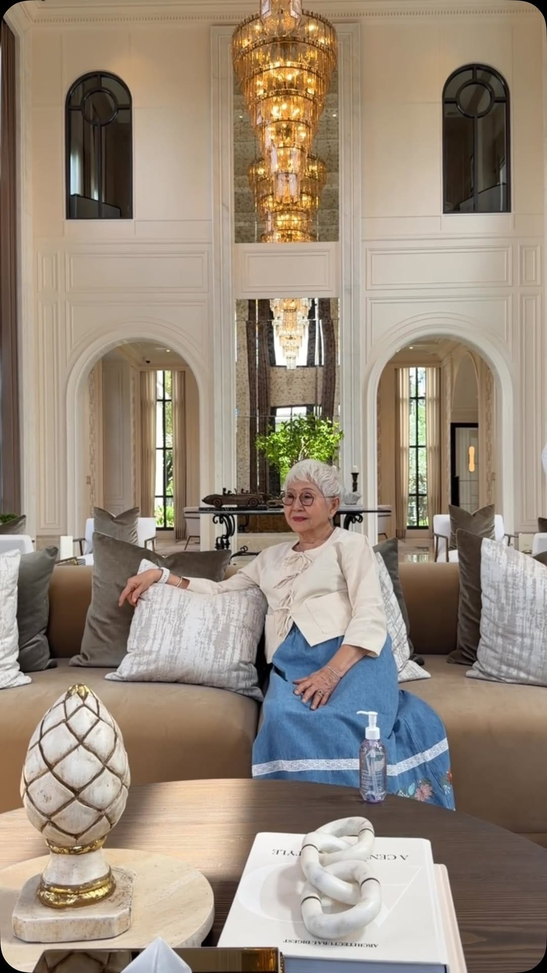 Post 5 by Taew Usha Seamkhum (อาม่าแต๋ว) on Instagram (video)