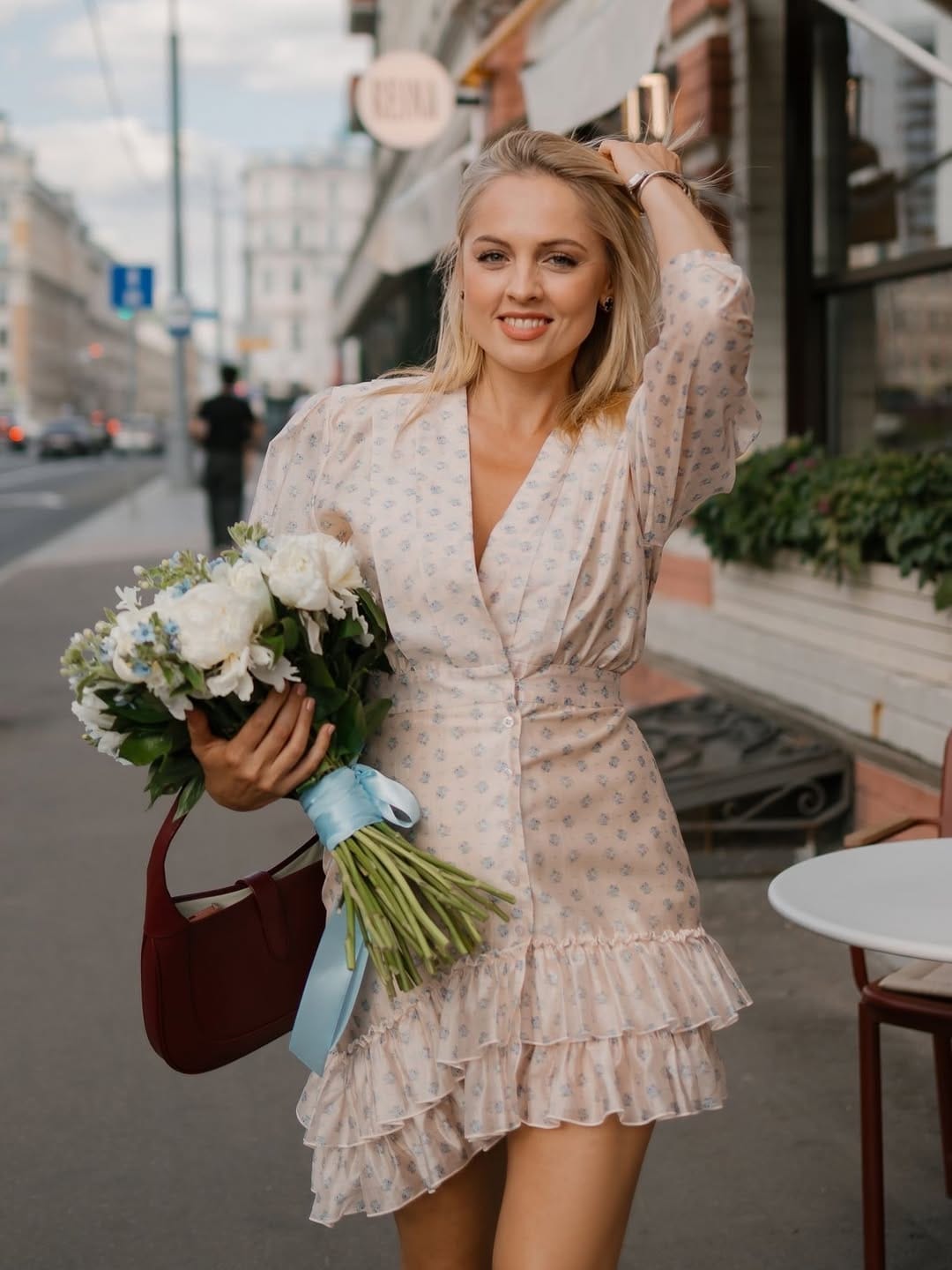 Post 4 by Янина Студилина on Instagram (carousel)