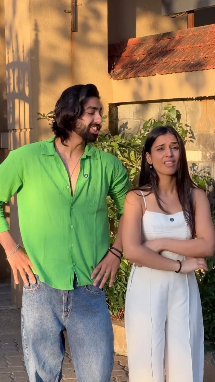Post 3 by Priya pandey on Instagram (video)