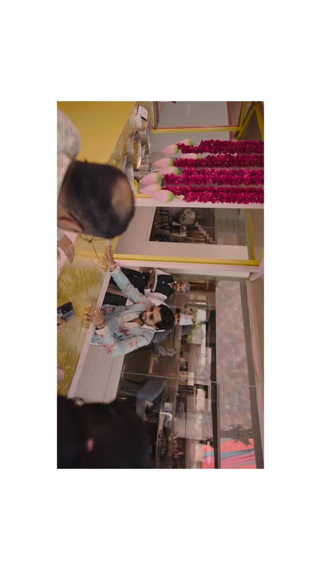 Post 5 by Akash  Gulasundare AG on Instagram (video)