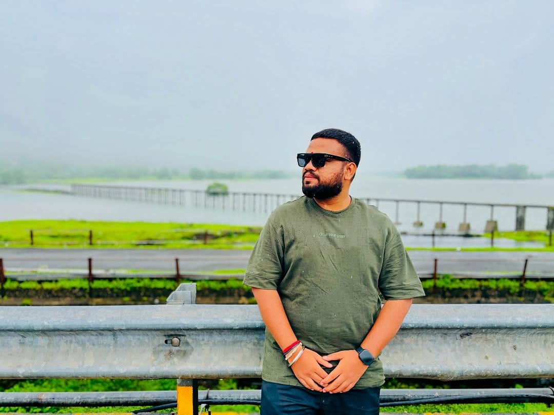 Post 10 by Parth Chavhan  on Instagram (carousel)