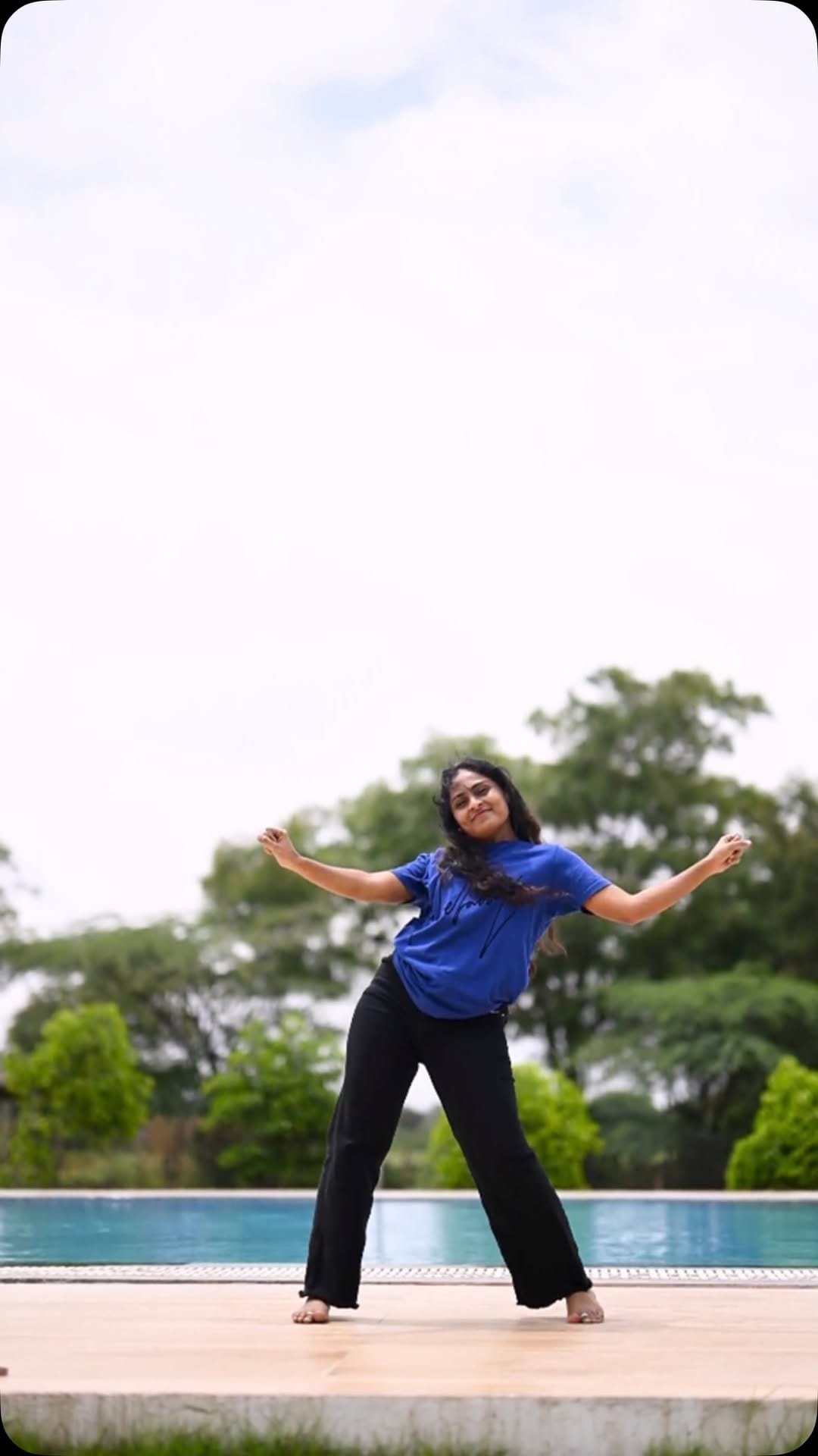 Post 6 by Sravani on Instagram (video)