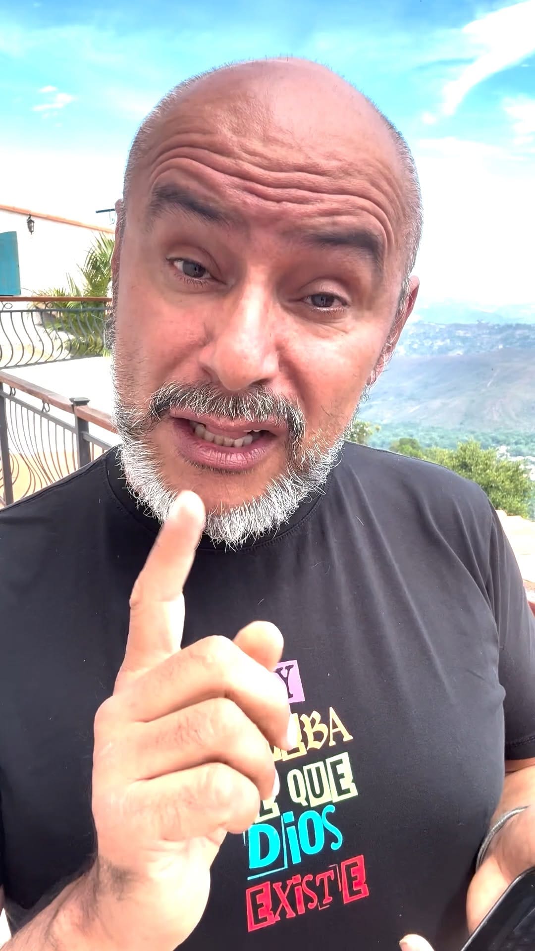 Post 8 by Jose Ordonez on Instagram (video)