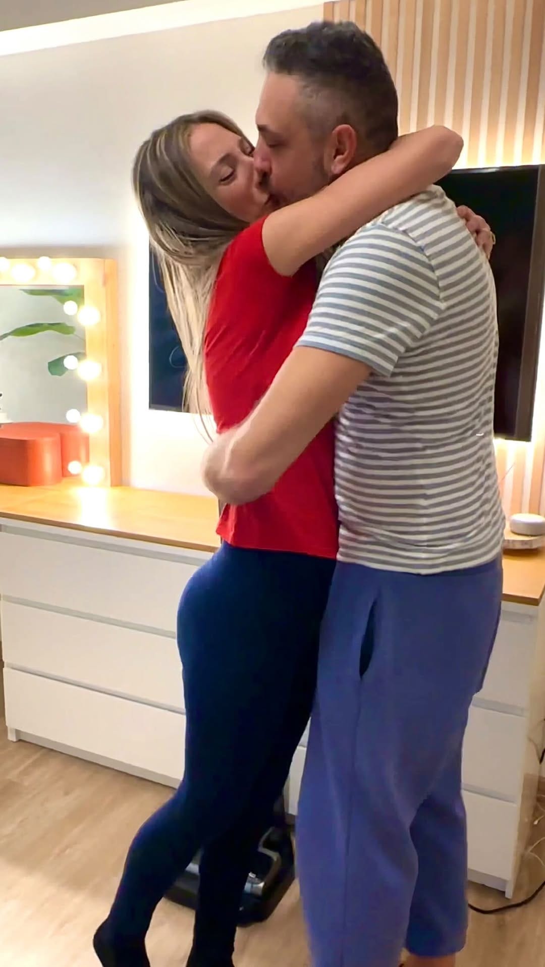 Post 4 by B𝓪𝓻𝓫𝓪𝓻𝓪 D𝓮 A𝓵𝓮𝔁𝓪𝓷𝓭𝓻𝓲𝓼🤎 on Instagram (video)
