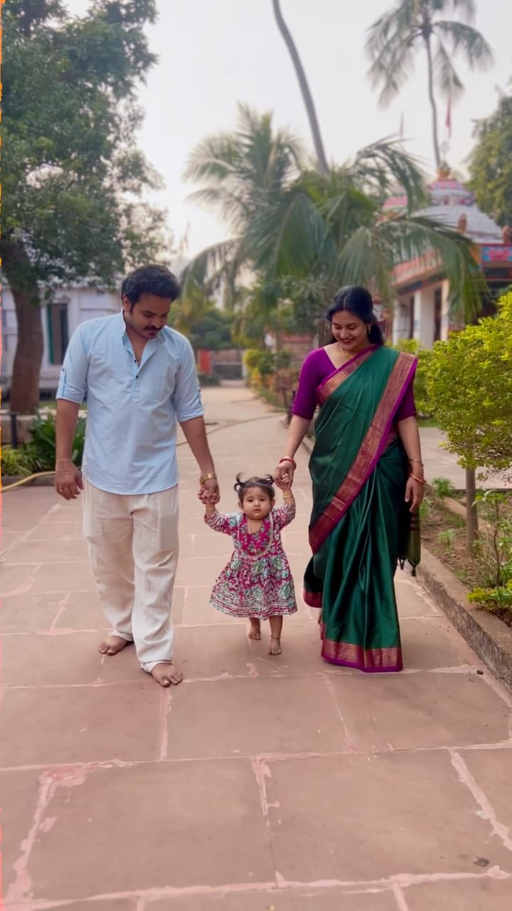 Post 2 by Sradha Panigrahi on Instagram (video)