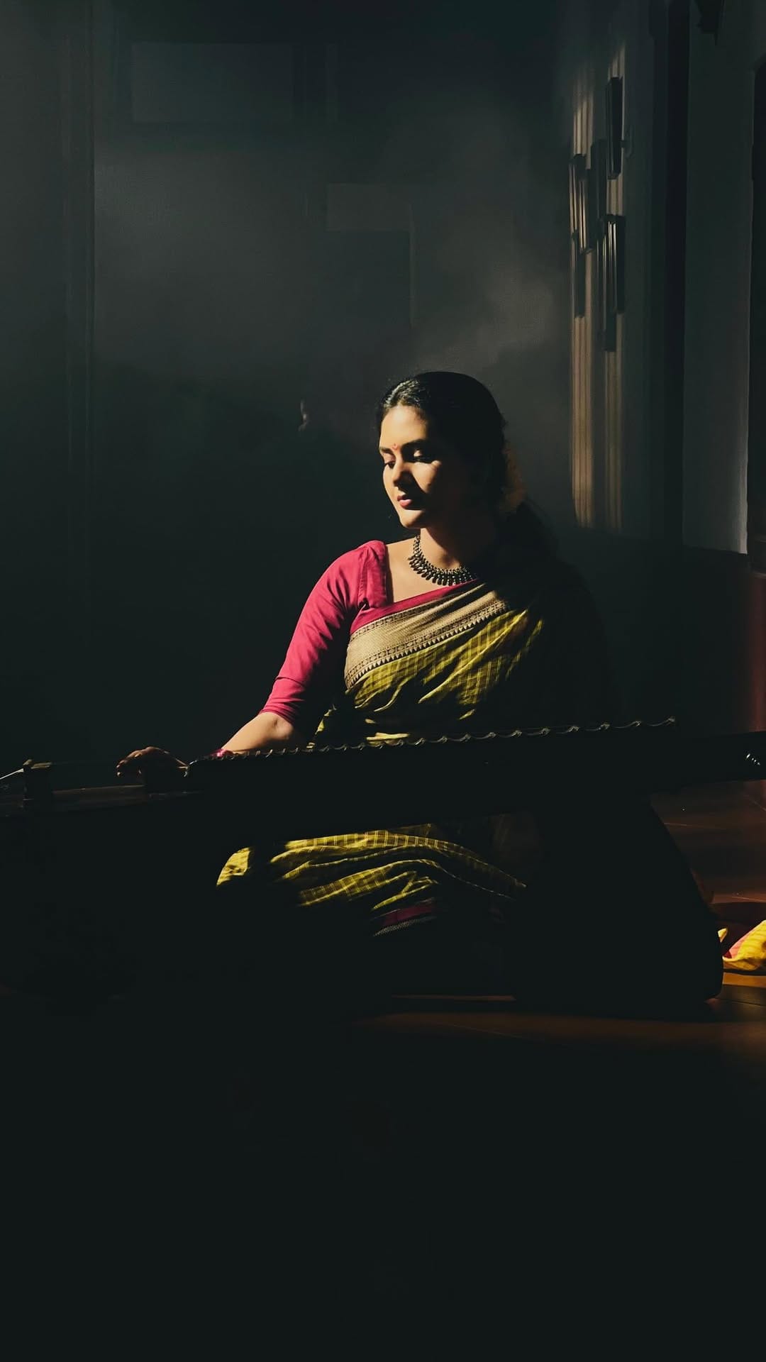 Post 3 by Geethiyaa Varman on Instagram (video)