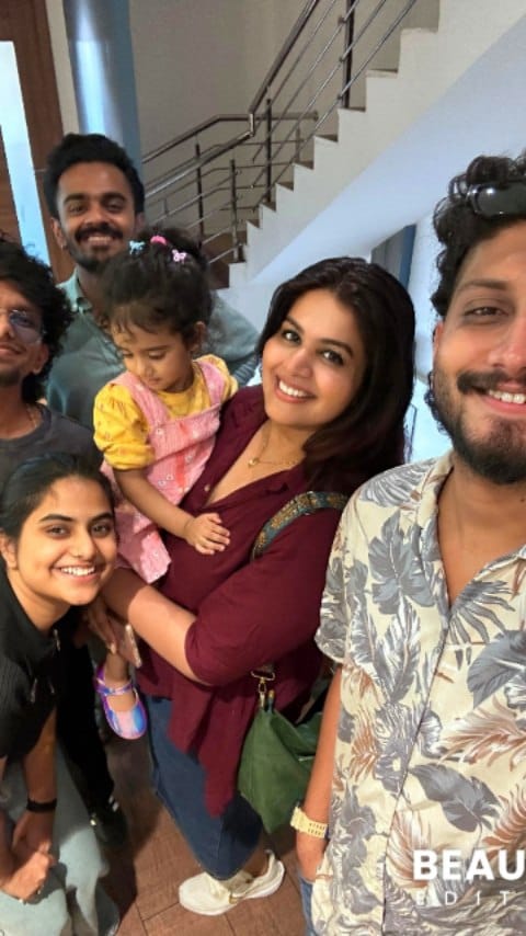 Post 8 by DrVeena Joseph on Instagram (video)