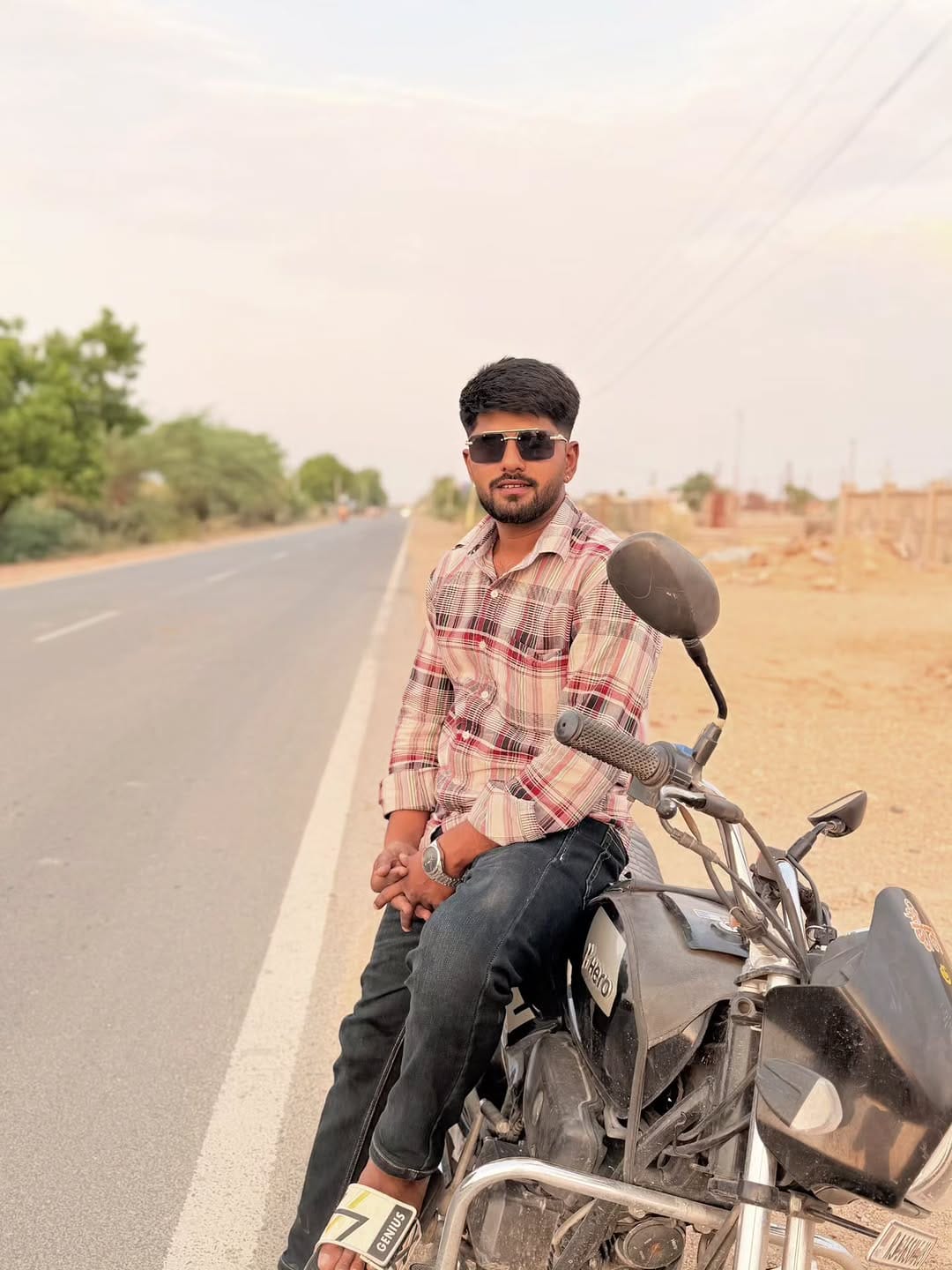 Post 6 by Radheshyam Jat on Instagram (carousel)