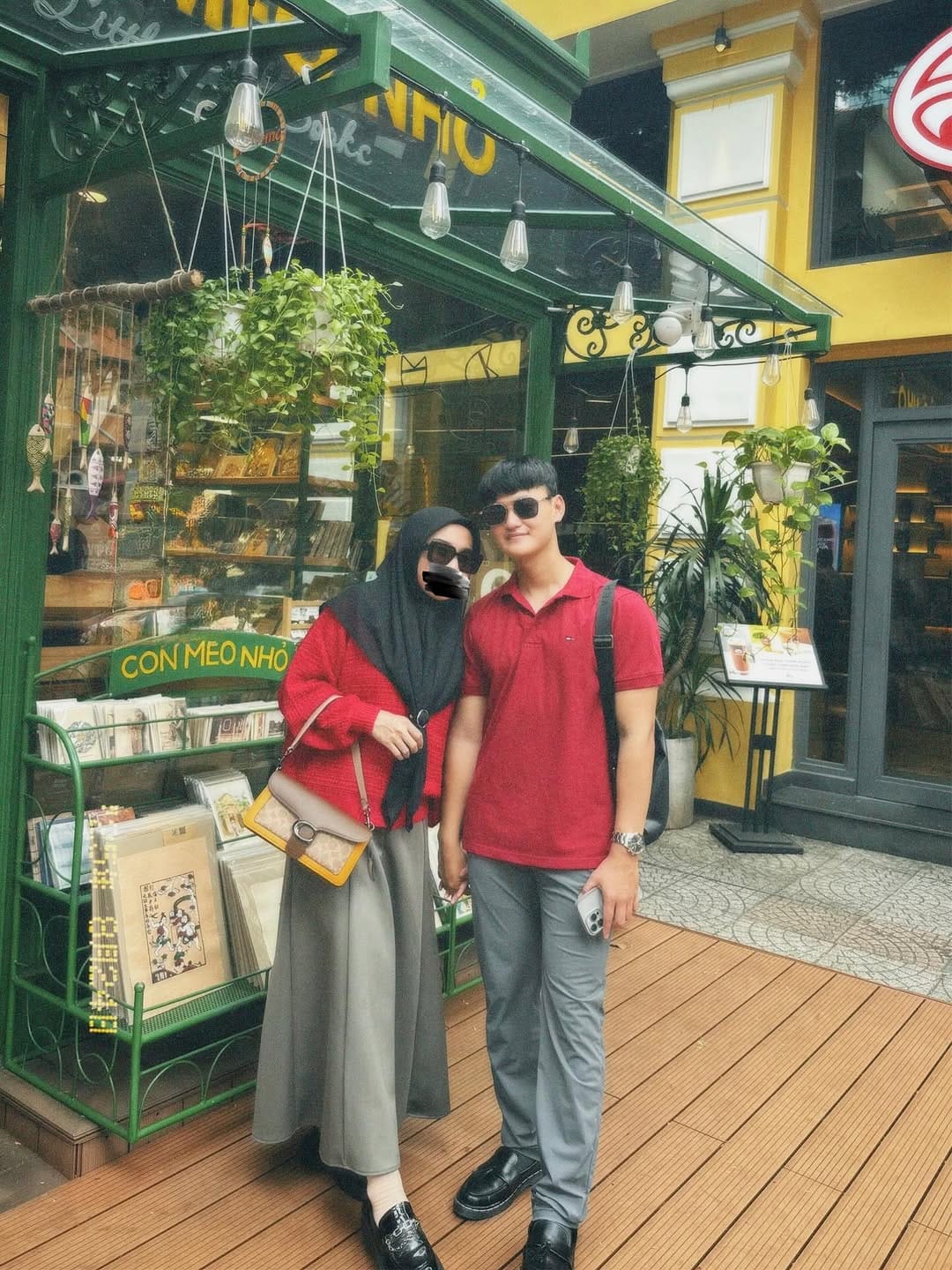 Post 4 by Indira Annisa Fatih on Instagram (carousel)