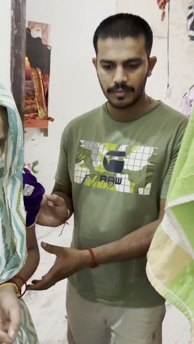 Post 10 by Amit Tomar on Instagram (video)
