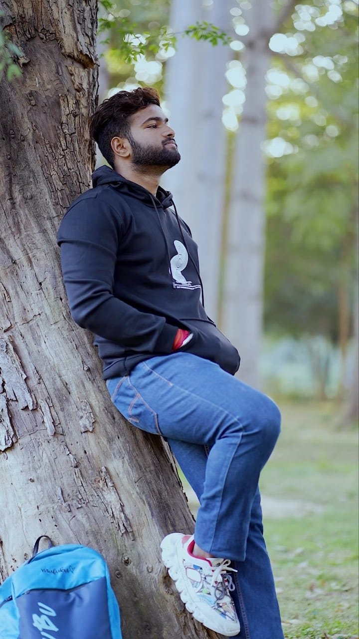 Post 10 by Anand Gupta on Instagram (video)