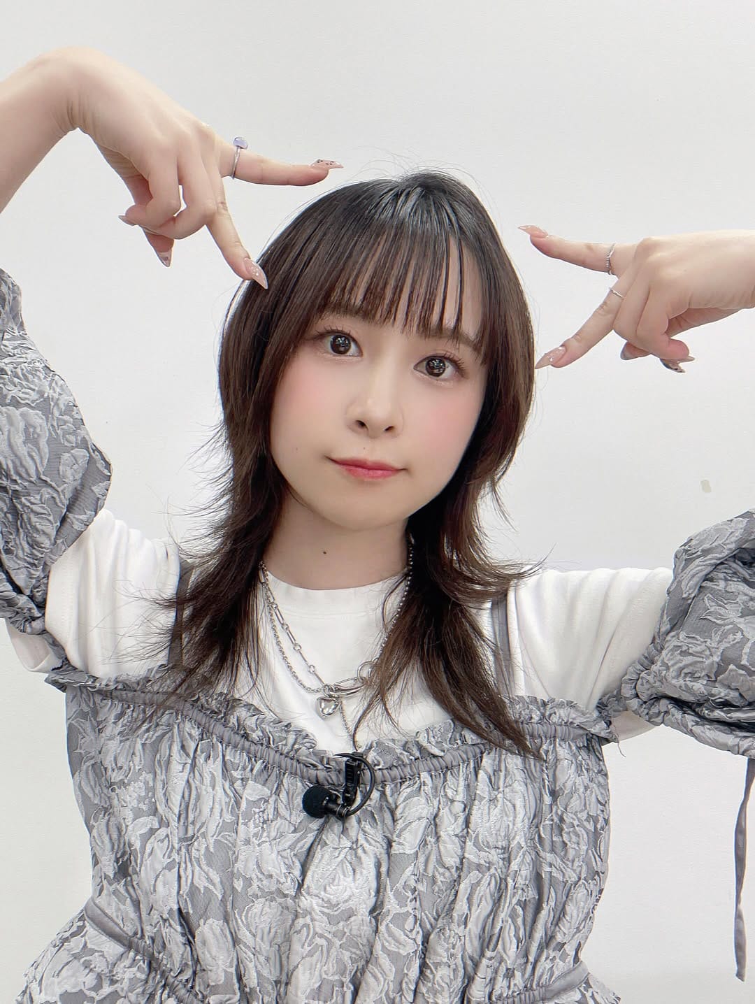 Post 1 by 前田佳織里_official on Instagram (carousel)